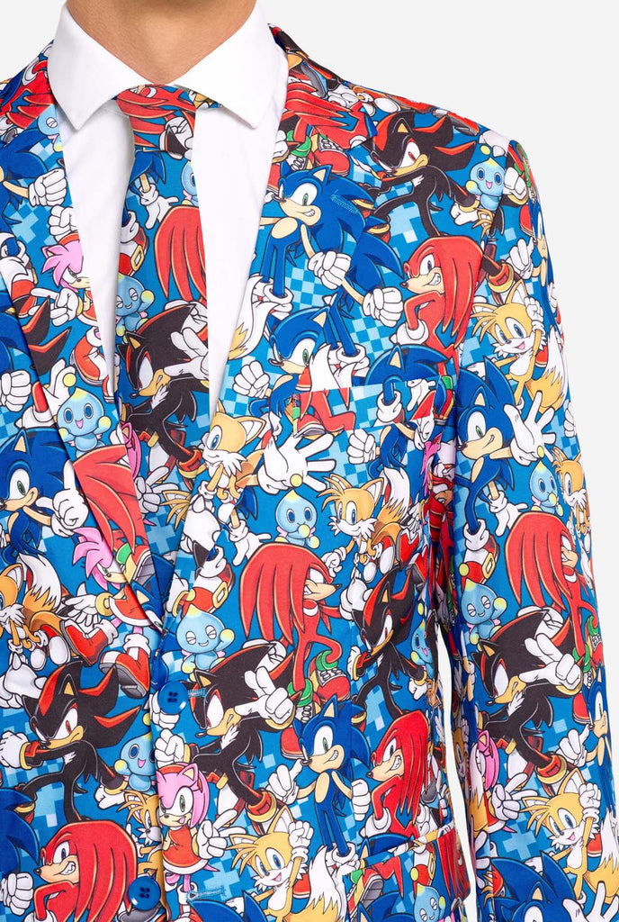 Man wearing colorful mens suit with Sonic the Hedgehog print, close up